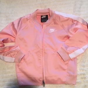 Nike toddler girl windbreaker